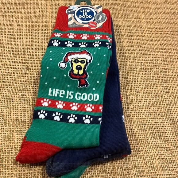 NWT Life is Good Christmas socks - Picture 1 of 3